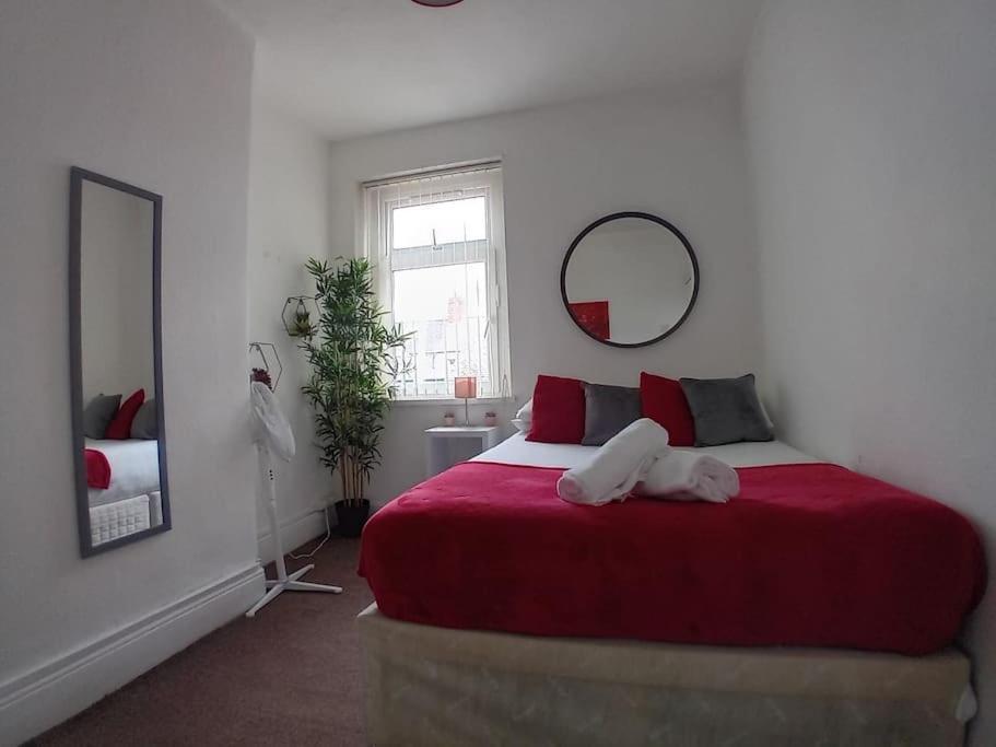 קארדיף Large Family Home Central Location 3 Double Bedrooms And 1 Single Bedroom מראה חיצוני תמונה