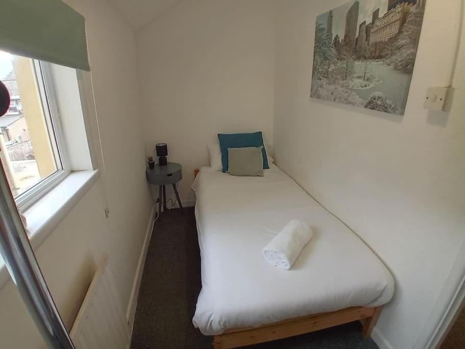 קארדיף Large Family Home Central Location 3 Double Bedrooms And 1 Single Bedroom מראה חיצוני תמונה