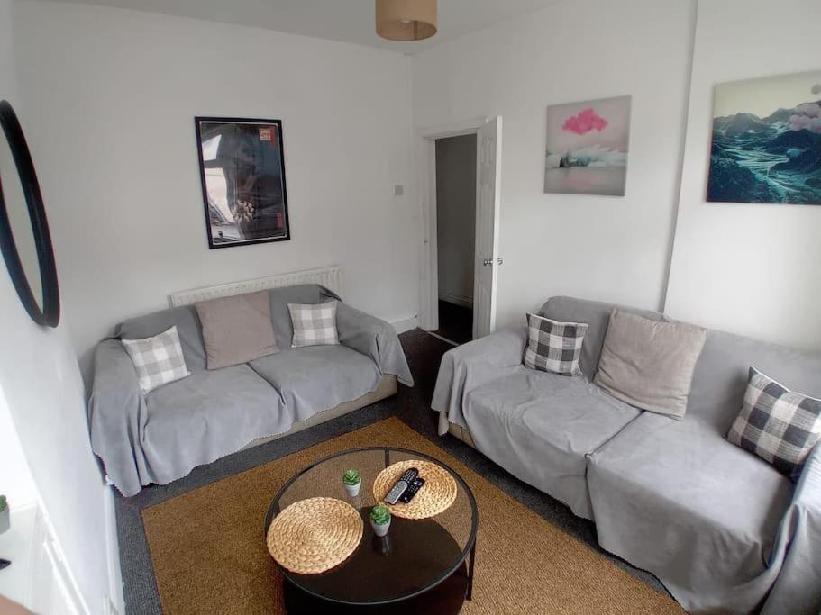 קארדיף Large Family Home Central Location 3 Double Bedrooms And 1 Single Bedroom מראה חיצוני תמונה